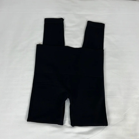 Spanx By Sara Blakey Black Legging Size M - Picture 3 of 4